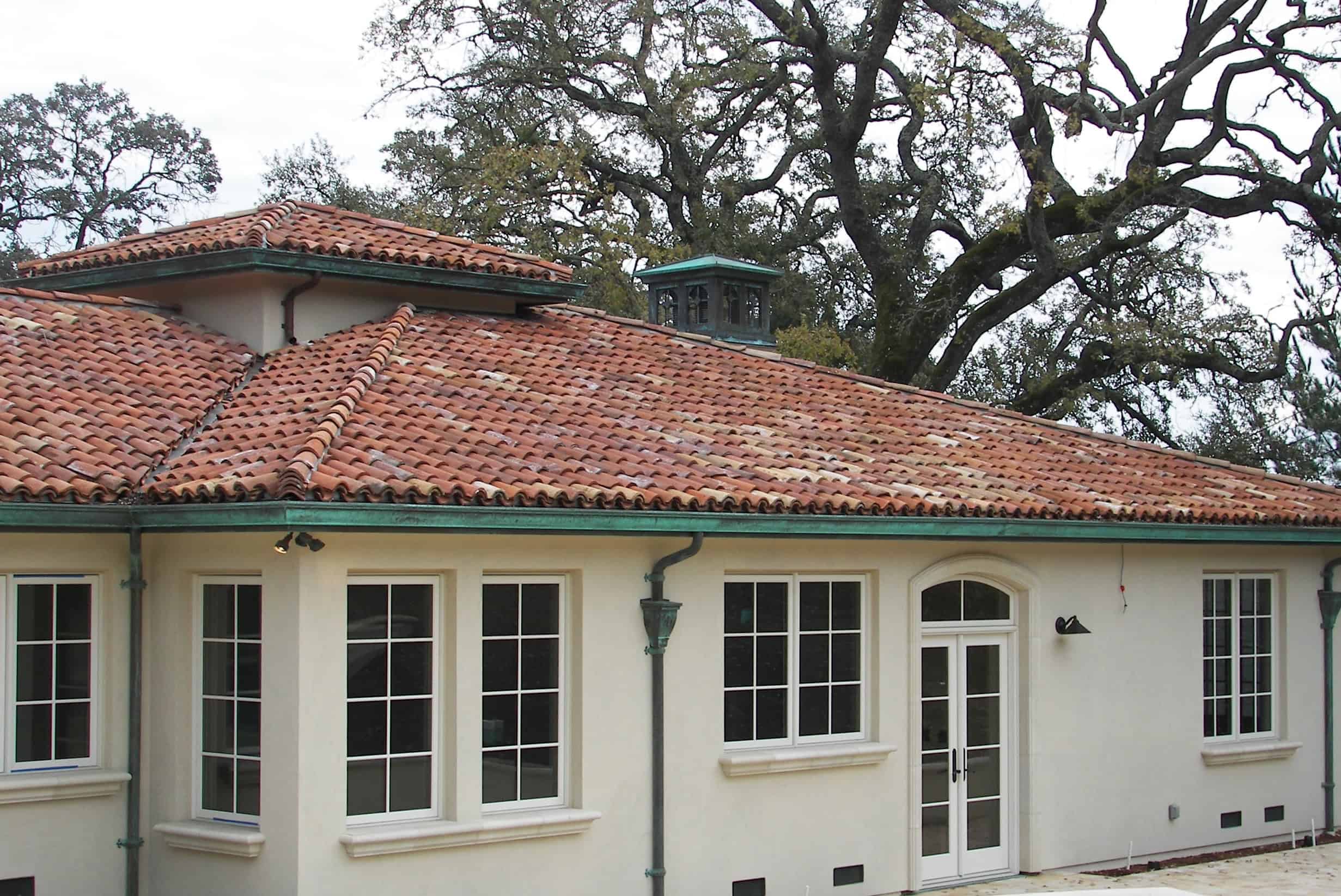Natural variation in color and texture gives this roof the feel of a 19th-century estate