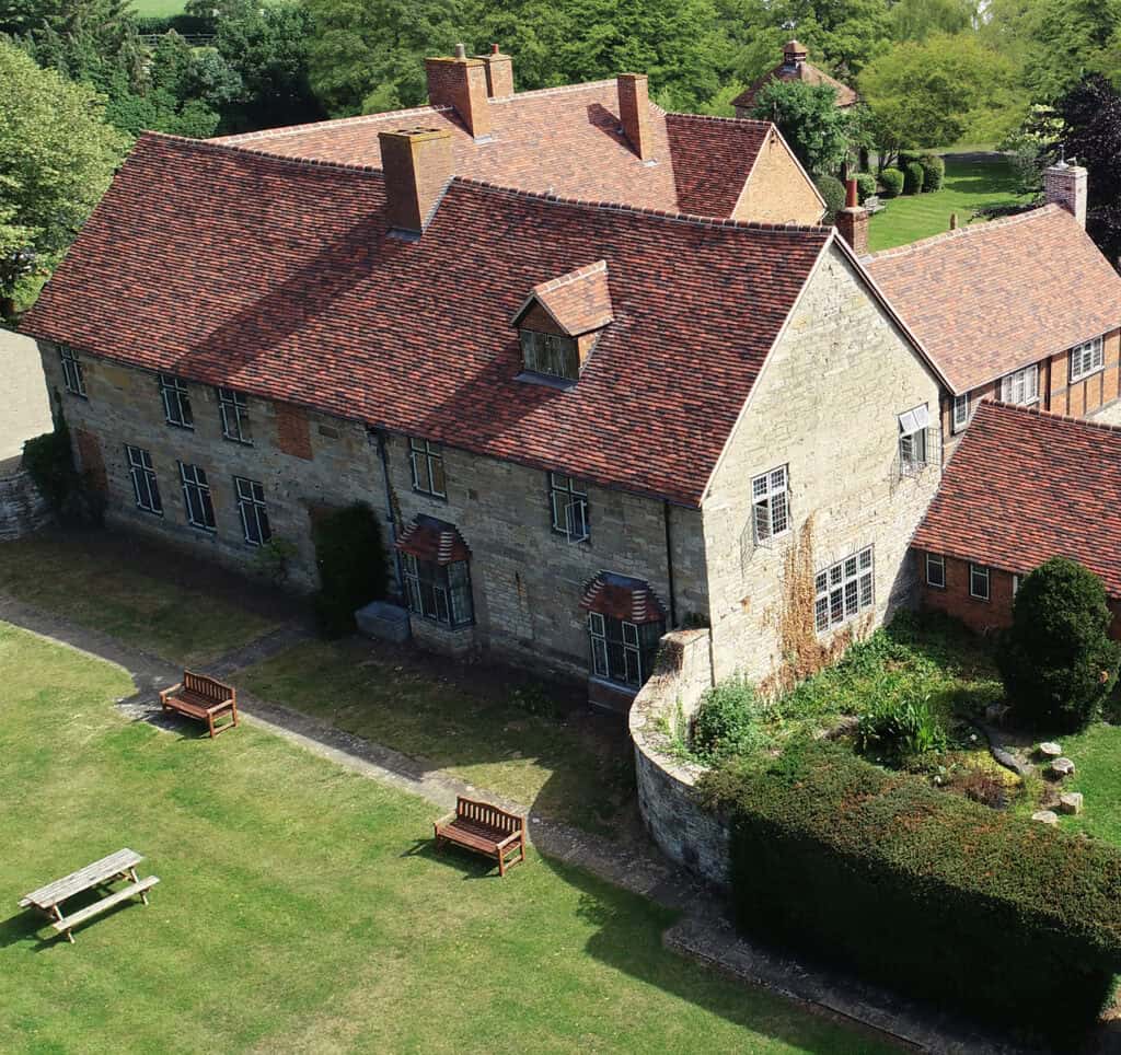 Shottery Manor in England using Tudor Clay Roof Tiles