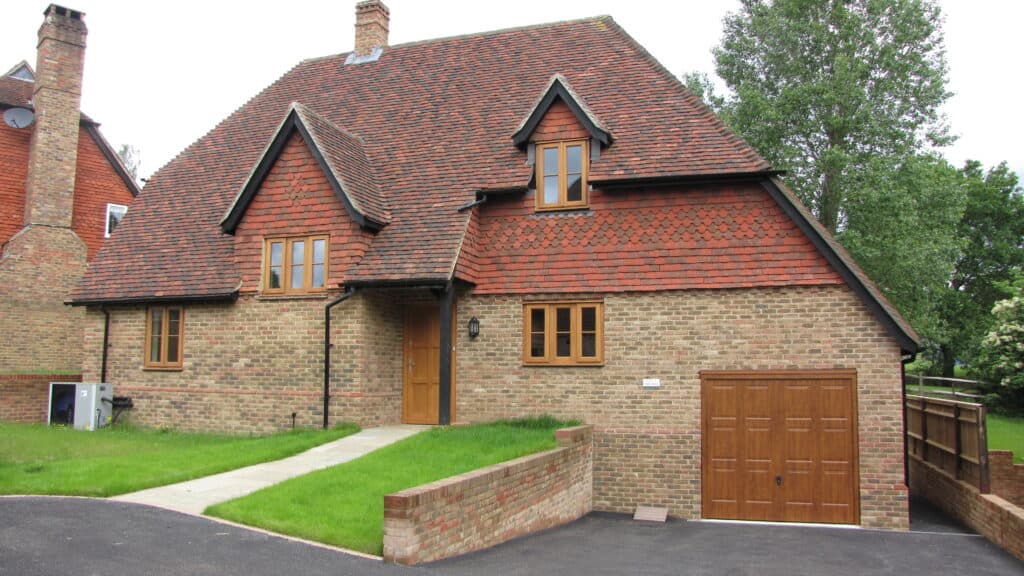 If your roof is going round in circles, you don't have to . The Round House using 50% Medium Antique and 50% Antique Red
