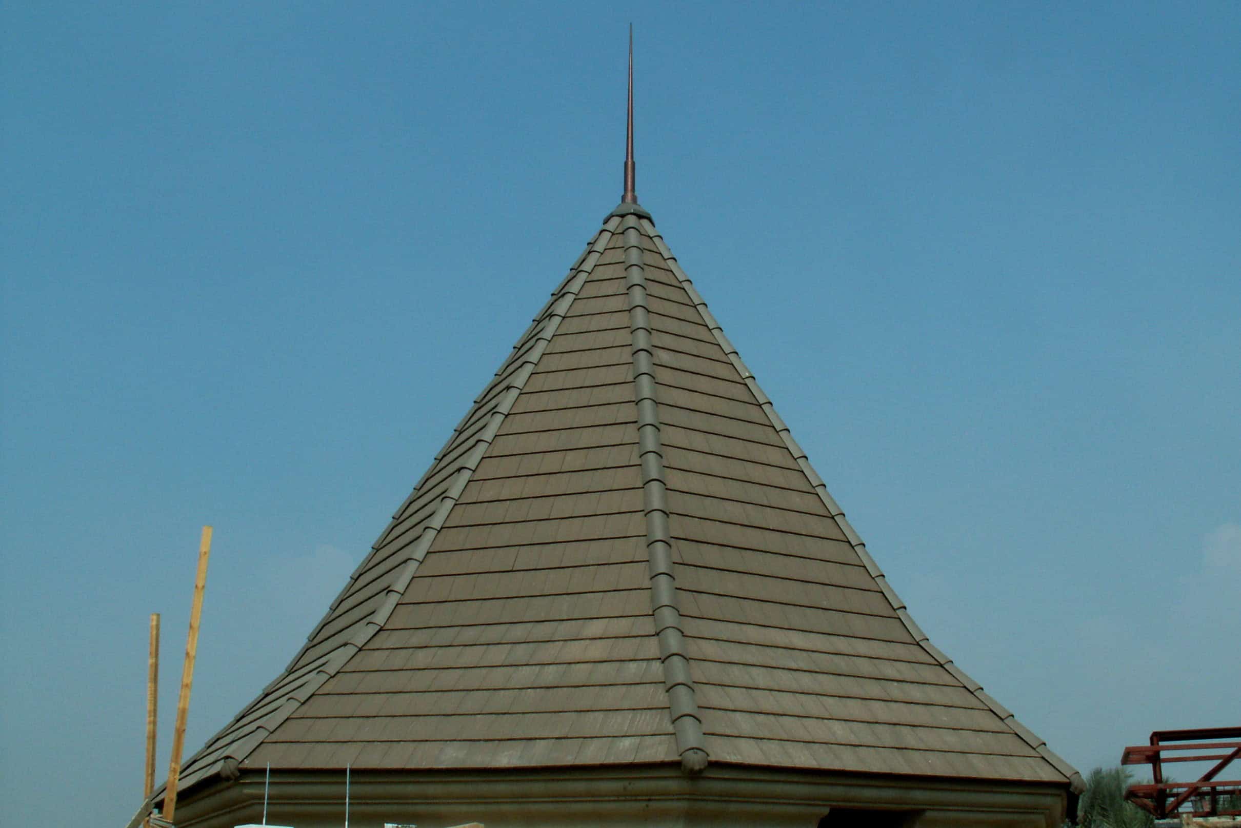 Hip Turret Using Verea Flat Interlocking Tile in Graphite