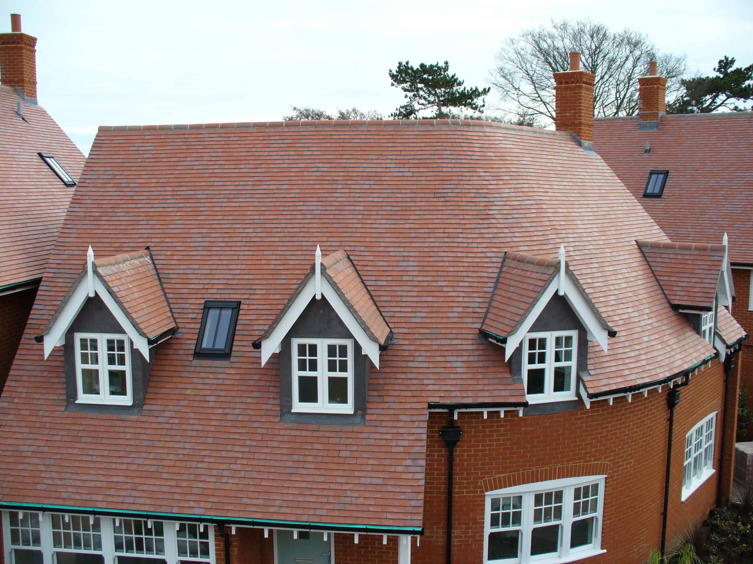 Dreadnought Red Blue Blend English Shingle Tile